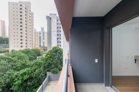 Studio para alugar com 24m², 1 quarto e sem vaga Studio para alugar com 24m², 1 quarto e sem vagaVaranda