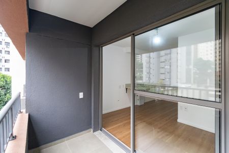 Varanda de kitnet/studio à venda com 1 quarto, 24m² em Vila Santa Catarina, São Paulo