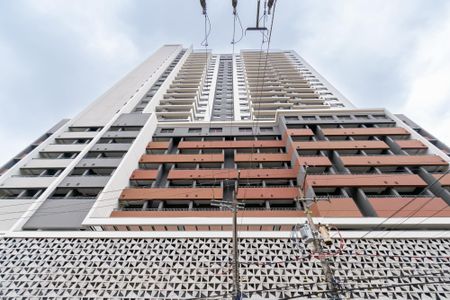 Studio para alugar com 24m², 1 quarto e sem vaga Studio para alugar com 24m², 1 quarto e sem vagaFachada