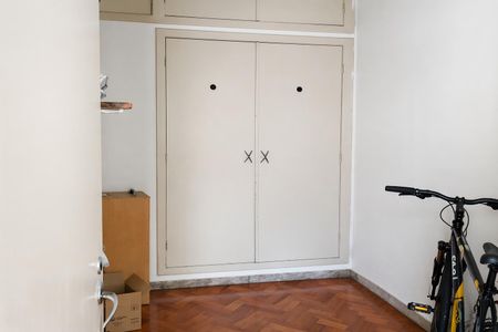 Apartamento à venda com 4 quartos, 296m² em Centro, Belo Horizonte