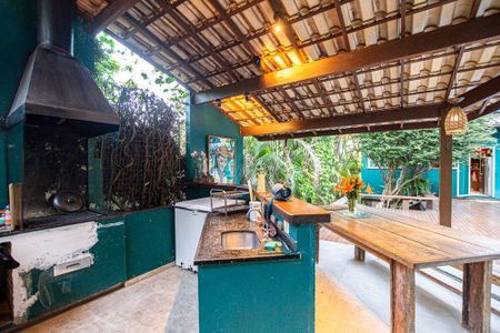 Casa à venda com 300m², 3 quartos e 4 vagas