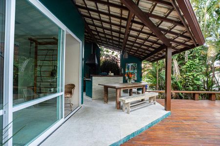 Casa à venda com 300m², 3 quartos e 4 vagas