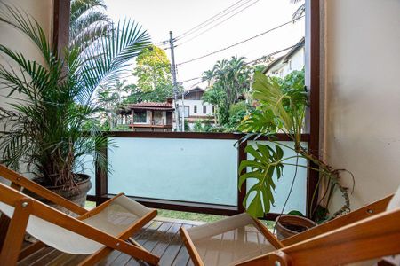 Casa à venda com 300m², 3 quartos e 4 vagas