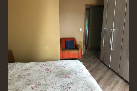 Casa à venda com 3 quartos, 140m² em Cupecê, São Paulo