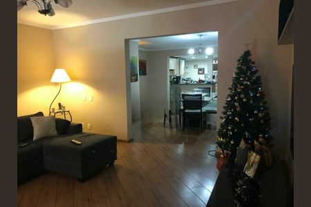 Casa à venda com 3 quartos, 140m² em Cupecê, São Paulo