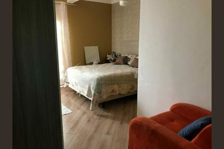 Casa à venda com 3 quartos, 140m² em Cupecê, São Paulo
