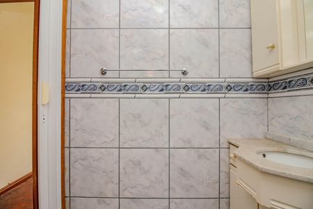 Apartamento à venda com 70m², 3 quartos e 1 vaga Apartamento à venda com 70m², 3 quartos e 1 vagaBanheiro