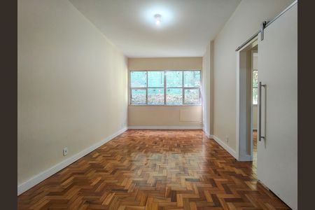Apartamento para alugar com 70m², 2 quartos e 1 vaga Apartamento para alugar com 70m², 2 quartos e 1 vagaSala