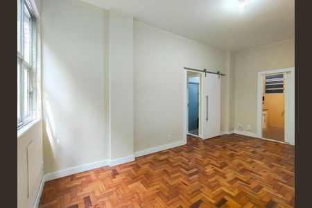 Apartamento para alugar com 70m², 2 quartos e 1 vaga Apartamento para alugar com 70m², 2 quartos e 1 vagaSala