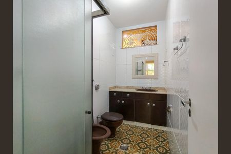 Apartamento para alugar com 70m², 2 quartos e 1 vaga Apartamento para alugar com 70m², 2 quartos e 1 vagaBanheiro Corredor