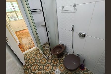 Apartamento para alugar com 70m², 2 quartos e 1 vaga Apartamento para alugar com 70m², 2 quartos e 1 vagaBanheiro Corredor