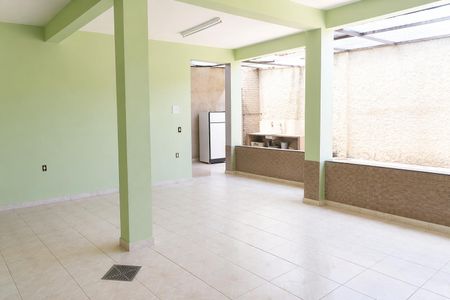 Casa à venda com 4 quartos, 280m² em Santa Monica, Belo Horizonte