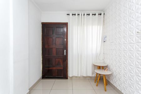 Sala  de apartamento à venda com 2 quartos, 45m² em Conjunto Residencial José Bonifácio, São Paulo