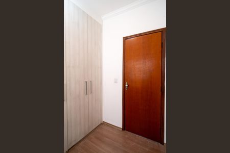 Casa de condomínio para alugar com 137m², 3 quartos e 4 vagas Casa de condomínio para alugar com 137m², 3 quartos e 4 vagasEscritório
