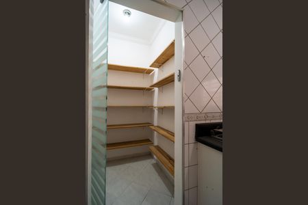 Casa de condomínio para alugar com 137m², 3 quartos e 4 vagas Casa de condomínio para alugar com 137m², 3 quartos e 4 vagasCozinha