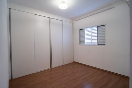 Casa de condomínio para alugar com 137m², 3 quartos e 4 vagas Casa de condomínio para alugar com 137m², 3 quartos e 4 vagasSuíte