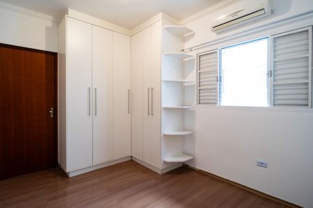 Casa de condomínio para alugar com 137m², 3 quartos e 4 vagas Casa de condomínio para alugar com 137m², 3 quartos e 4 vagasQuarto 2