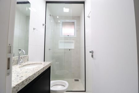 Apartamento para alugar com 60m², 2 quartos e 1 vagaBanheiro do Quarto 2