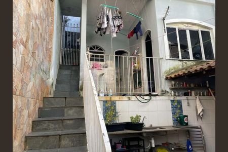 Casa à venda com 155m², 3 quartos e 2 vagas
