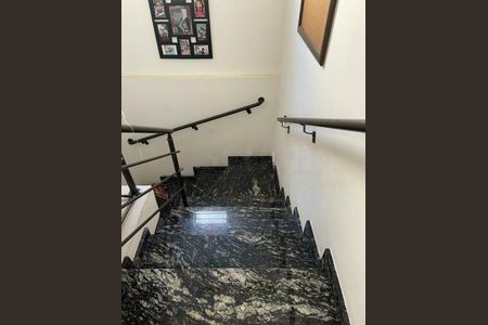 Casa à venda com 155m², 3 quartos e 2 vagas
