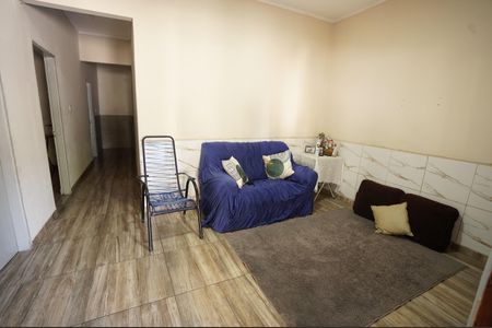 Casa à venda com 208m², 4 quartos e 6 vagas
