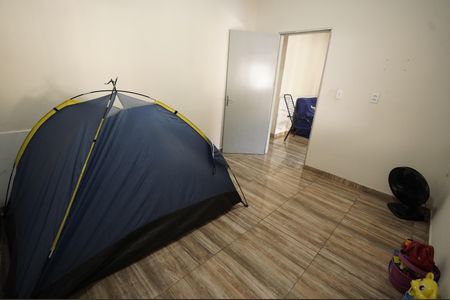 Casa à venda com 208m², 4 quartos e 6 vagas