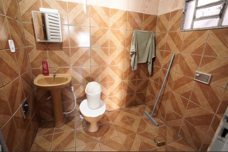 Casa à venda com 208m², 4 quartos e 6 vagas