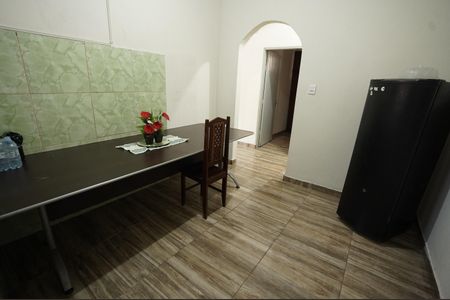 Casa à venda com 208m², 4 quartos e 6 vagas