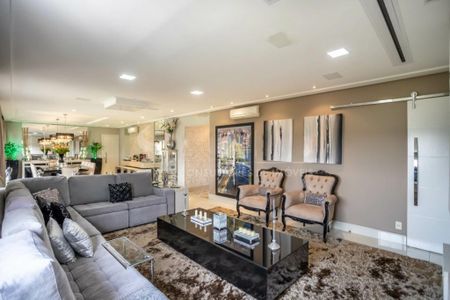 Apartamento à venda com 266m², 4 quartos e 4 vagas