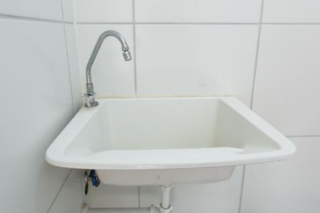 Apartamento para alugar com 34m², 2 quartos e sem vaga Apartamento para alugar com 34m², 2 quartos e sem vagaCozinha / Área de Serviço / Tanque