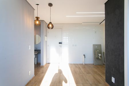 Sala  de apartamento para alugar com 2 quartos, 34m² em Vila Norma, São Paulo