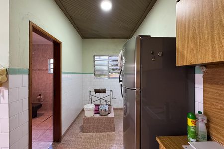 Casa à venda com 300m², 2 quartos e 2 vagas Casa à venda com 300m², 2 quartos e 2 vagasCozinha