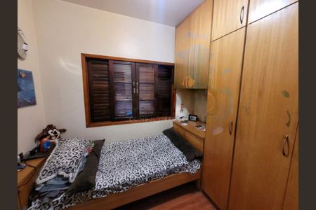 Casa à venda com 3 quartos, 280m² em Interlagos, São Paulo