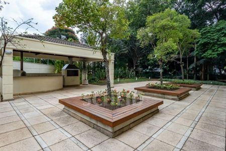 Apartamento à venda com 4 quartos, 146m² em Vila Sofia, São Paulo