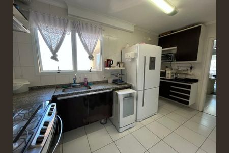 Apartamento à venda com 146m², 4 quartos e 3 vagas