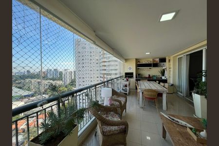 Apartamento à venda com 146m², 4 quartos e 3 vagas
