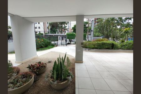 Apartamento à venda com 74m², 2 quartos e 1 vaga