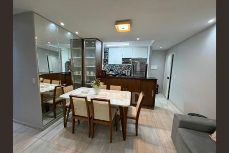 Apartamento à venda com 74m², 3 quartos e 2 vagas