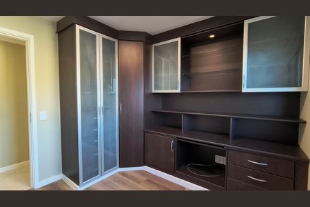 Apartamento para alugar com 103m², 3 quartos e 2 vagas Apartamento para alugar com 103m², 3 quartos e 2 vagasQuarto 2