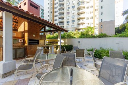 Apartamento para alugar com 103m², 3 quartos e 2 vagas Apartamento para alugar com 103m², 3 quartos e 2 vagasÁrea Comum