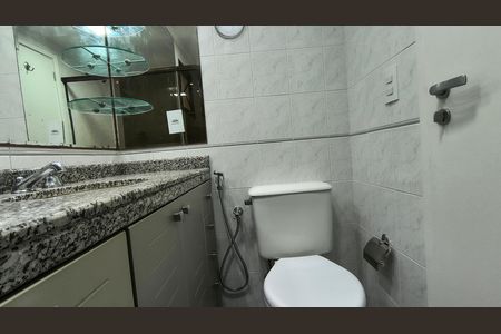 Apartamento para alugar com 103m², 3 quartos e 2 vagas Apartamento para alugar com 103m², 3 quartos e 2 vagasBanheiro da Suíte