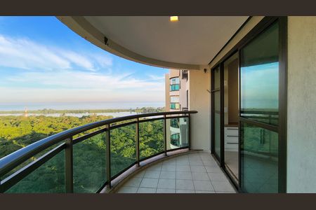 Varanda  de apartamento para alugar com 3 quartos, 103m² em Barra da Tijuca, Rio de Janeiro