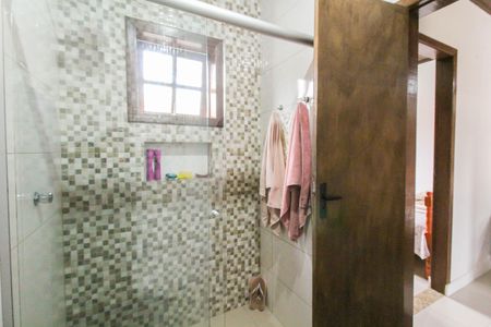 Casa à venda com 80m², 2 quartos e 1 vaga Casa à venda com 80m², 2 quartos e 1 vagaBanheiro