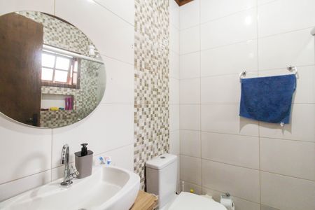 Casa à venda com 80m², 2 quartos e 1 vaga Casa à venda com 80m², 2 quartos e 1 vagaBanheiro