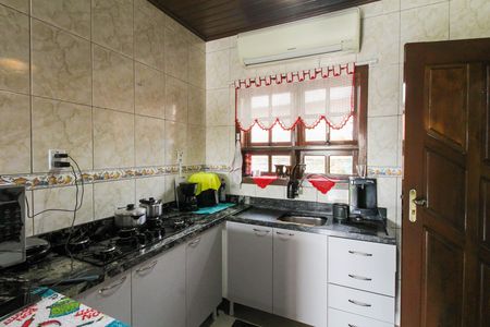 Casa à venda com 80m², 2 quartos e 1 vaga Casa à venda com 80m², 2 quartos e 1 vagaCozinha