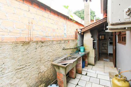 Casa à venda com 80m², 2 quartos e 1 vaga Casa à venda com 80m², 2 quartos e 1 vagaÁrea de Serviço