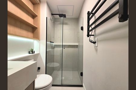 Studio para alugar com 25m², 1 quarto e sem vaga Studio para alugar com 25m², 1 quarto e sem vagaBanheiro