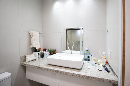 Banheiro de casa à venda com 2 quartos, 138m² em Indianópolis, São Paulo