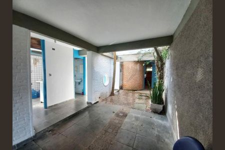 Casa à venda com 157m², 3 quartos e 2 vagas
