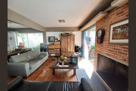 Casa à venda com 157m², 3 quartos e 2 vagas